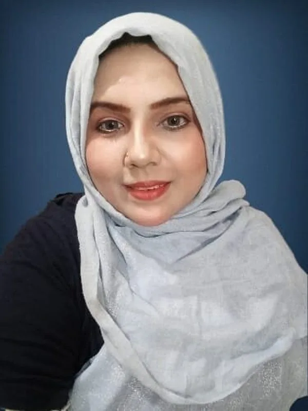 Dr Anum Zehra